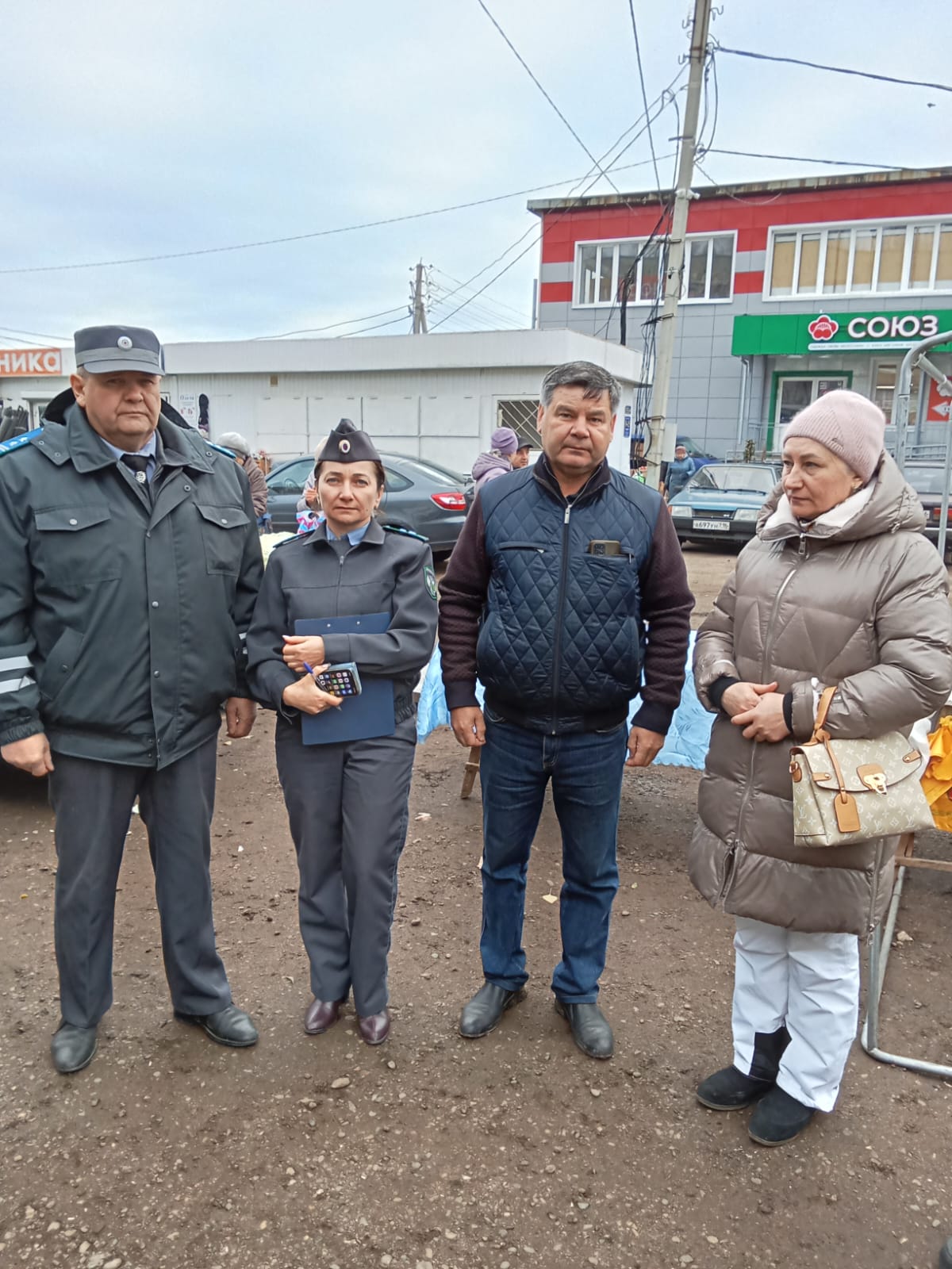 В Чистополе продолжают работу традиционные сельскохозяйственные ярмарки.